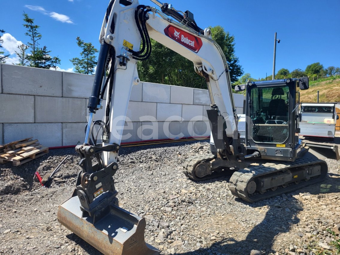 Online aukce: BOBCAT  E88