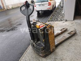 Online aukce: JUNGHEINRICH  EJE 116