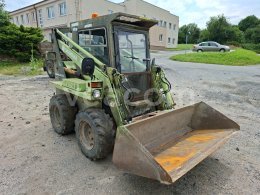 Online auction: UNC  LOCUST L-750 STN 4X4