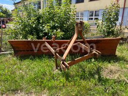 Online aukce:   SNĚHOVÁ RADLICE ZA TRAKTOR