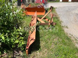 Online aukce:   SNĚHOVÁ RADLICE ZA TRAKTOR