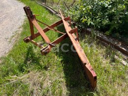 Online aukce:   SNĚHOVÁ RADLICE ZA TRAKTOR