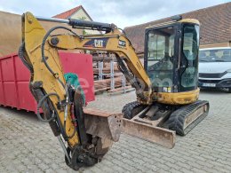 Online auction: CATERPILLAR  303