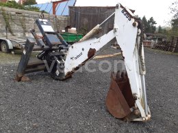 Online auction:   Bobcat 835S