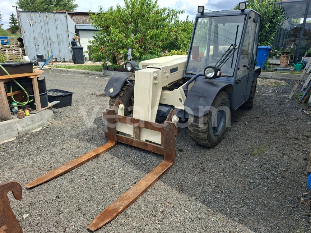 Online auction:  TEREXLIFT TELELIFT 2306 4X4