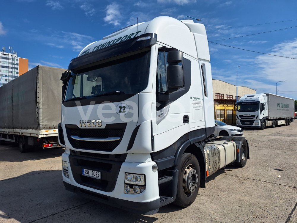 Online auction: IVECO  AS440T/P