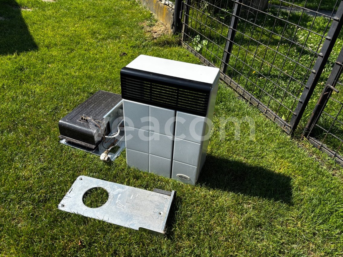 Online auction: KARMA  BETA 2