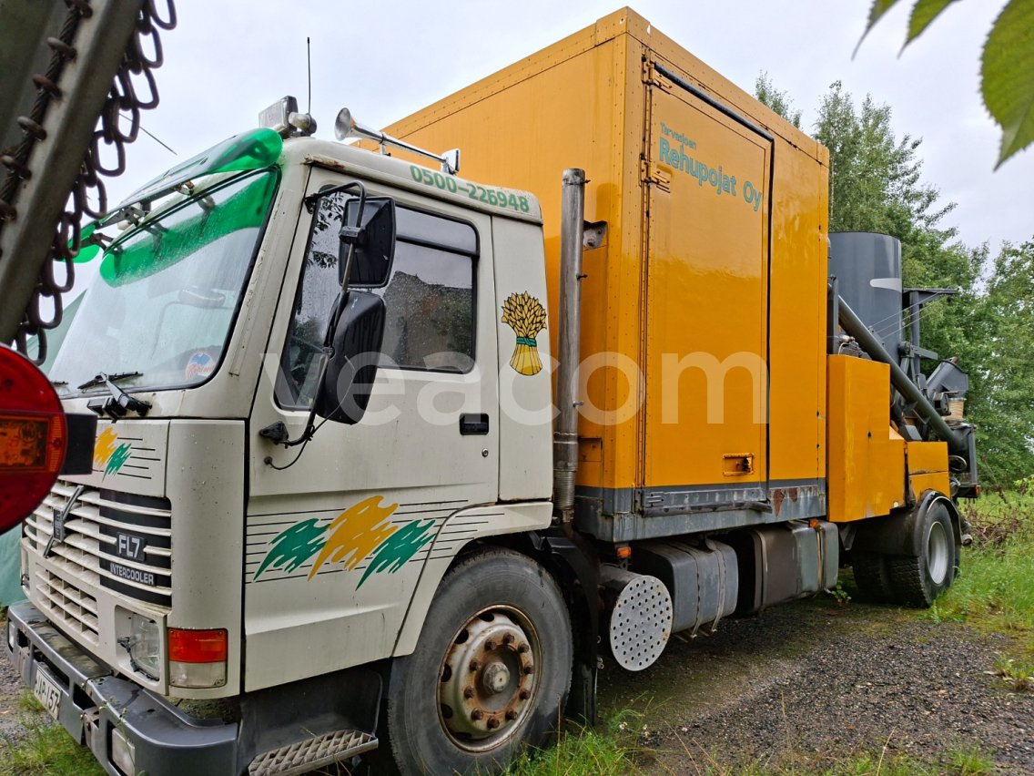 Online aukce: VOLVO  FL 7