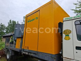 Online aukce:   MOBILNÍ MLÝN A MÍCHÁRNA KRMNÝCH SMĚSÍ BUSCHHOFF NA PODVOZKU VOLVO FL7