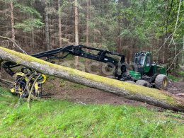 Online árverés: JOHN DEERE  1270E 6X6