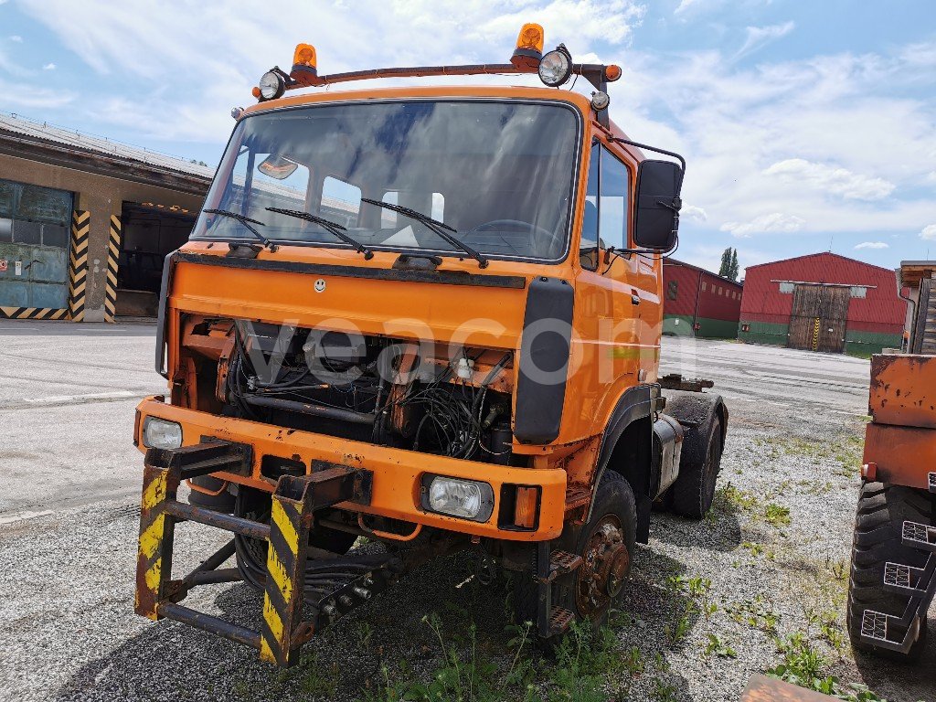 Online auction: LIAZ  111.800 4x4