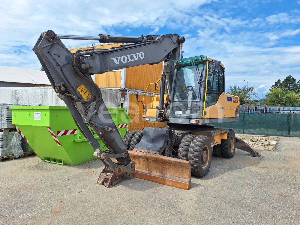 Online árverés: VOLVO  EW 180 C 4X4