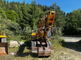 Online auction: LIEBHERR  A902 LITRONIC