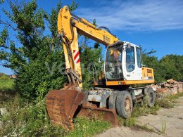 Online aukce: LIEBHERR  A 900 C