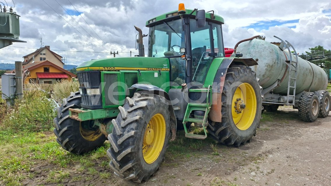Online árverés: JOHN DEERE  7700 4X4