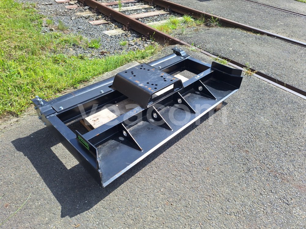 Online auction:  ROVNACI RAM PRO BAGR HPH140