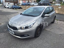 Online aukce: KIA  CEE´D