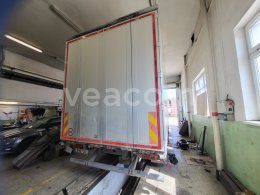 Online aukce: DAF  XF 105.460