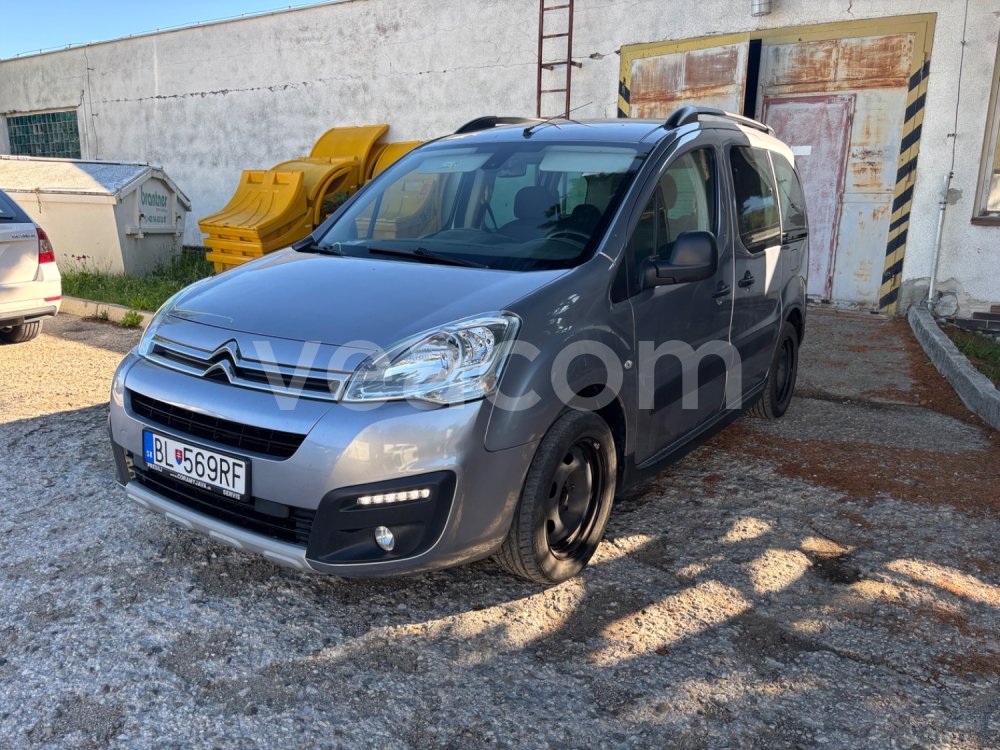 Online auction: CITRÖEN  BERLINGO