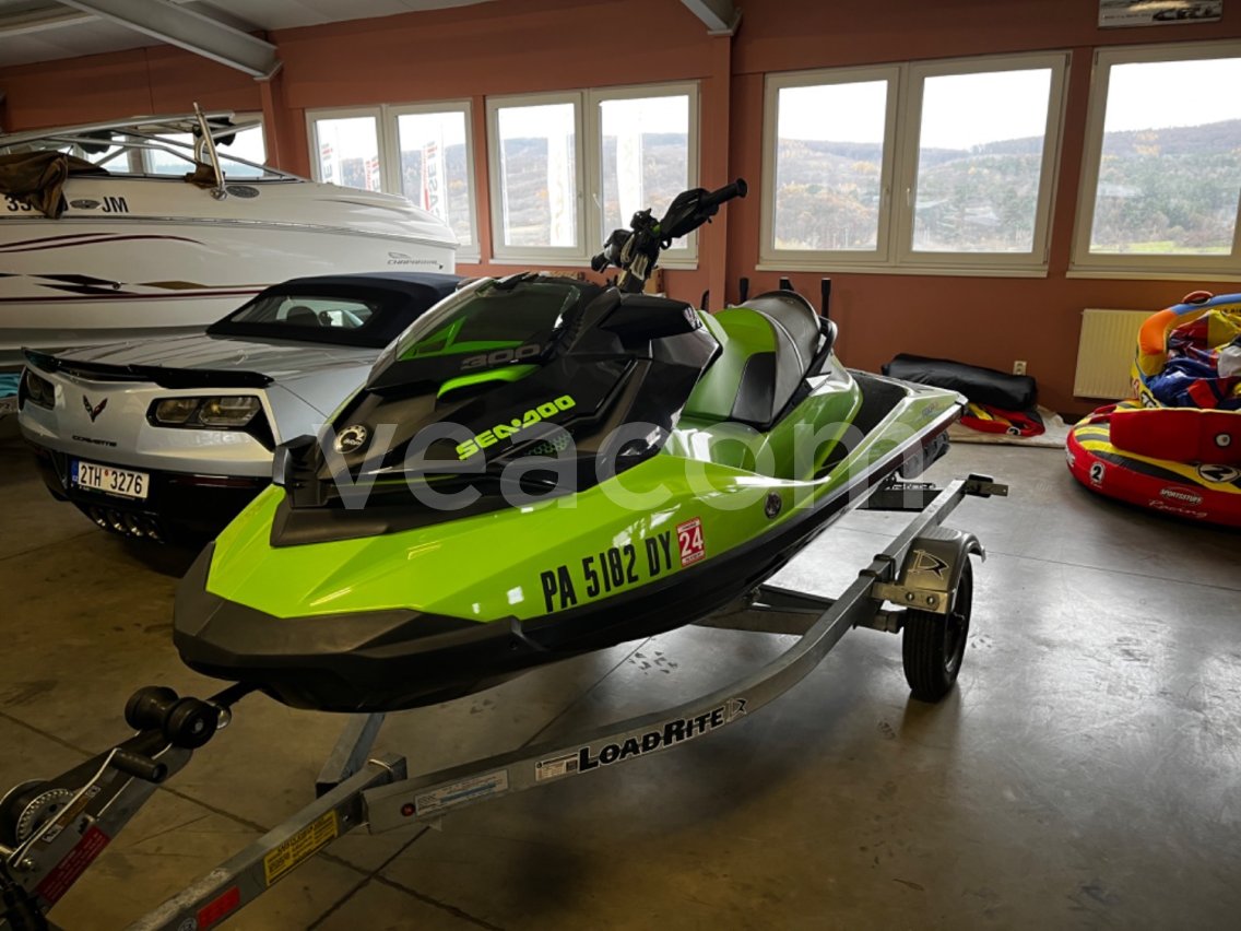 Online aukce:   SEA DOO RXP X300