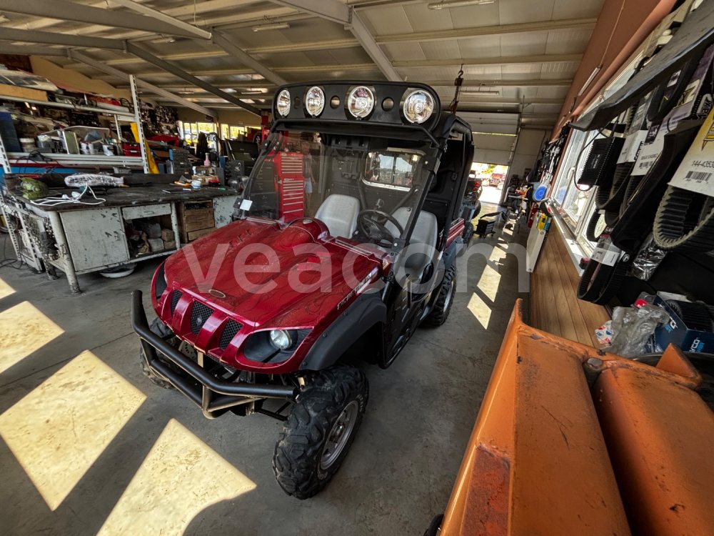 Online aukce: YAMAHA  RHINO