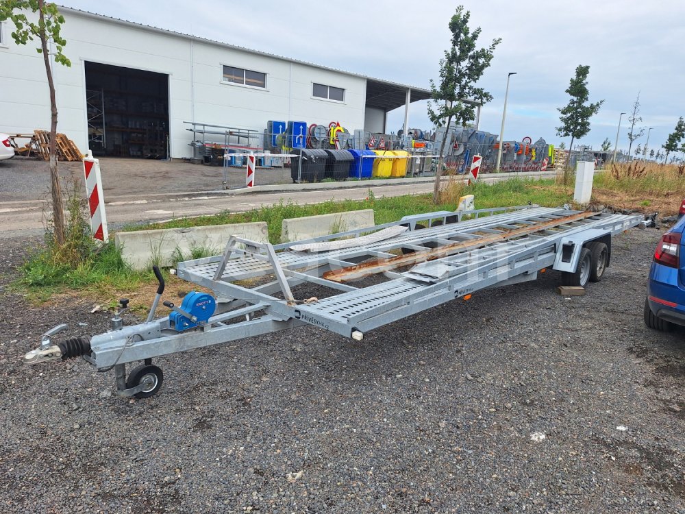 Online auction: RYDWAN  EURO, B2600
