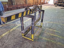 Online aukce:   HÁK NA 2200 KG