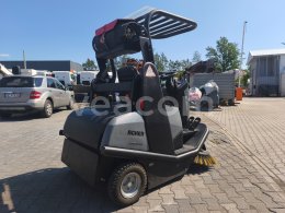 Online árverés: KARCHER  ZAMETACÍ STROJ S POJEZDEM KM 120/150R