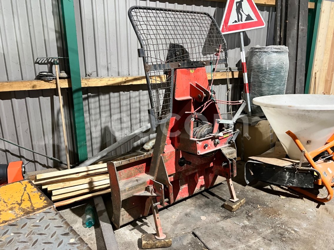 Online aukce:   INTERFORST SW 5000
