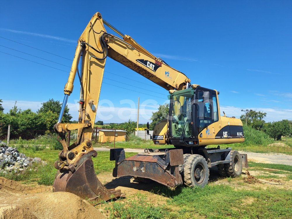 Online aukce: CATERPILLAR  M 318 C 4X4