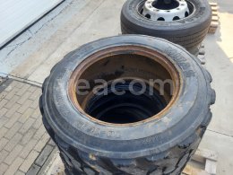 Online aukce: MITAS  4 KS PNEUMATIKY