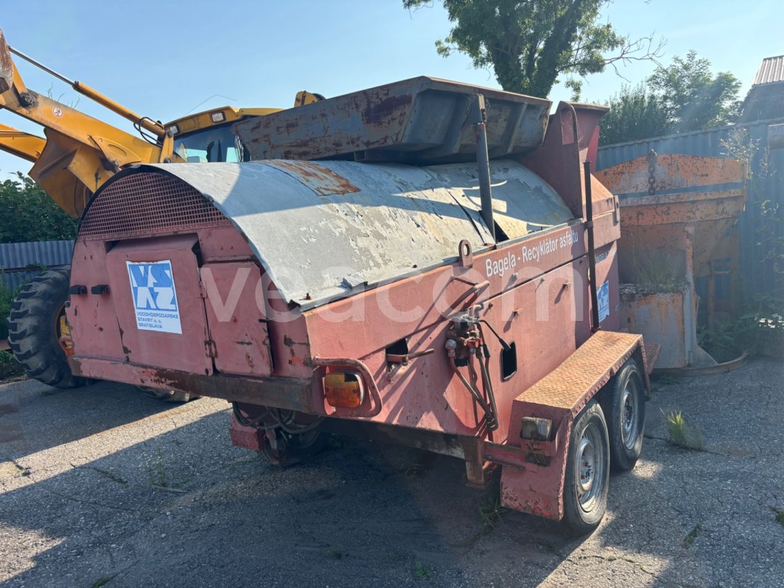 Online aukce: BAGELA  7000F