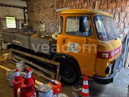 Online aukce: AVIA  A21