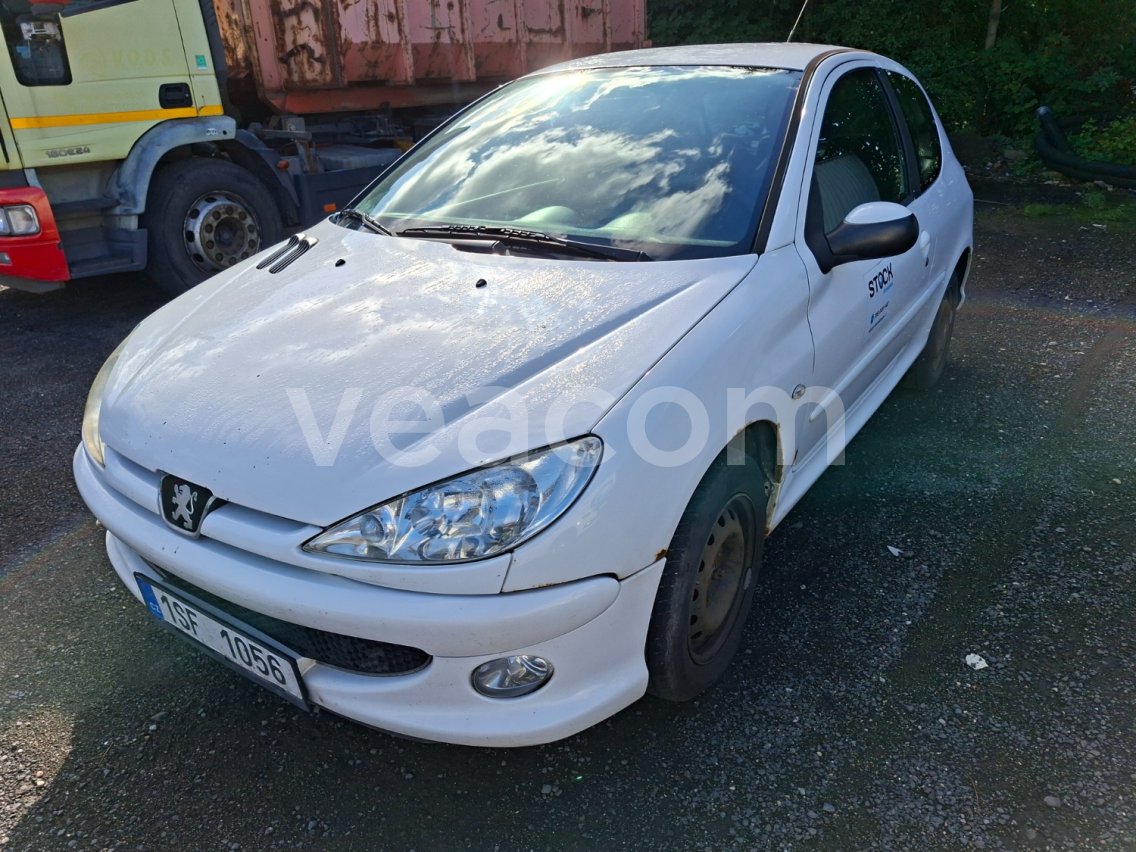 Online aukce: PEUGEOT  206