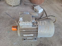 Online árverés:   MOTOR 4.