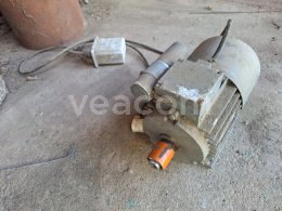 Online aukce:  MOTOR 4.