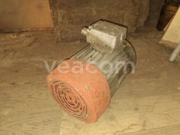 Online árverés:   MOTOR 3.