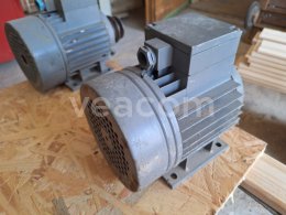 Online árverés:   MOTOR 2.