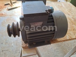 Online aukce:  MOTOR 1