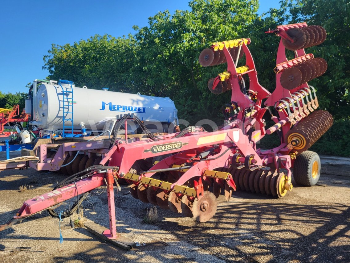 Online aukce:   VÄDERSTAD CARRIER 500 S