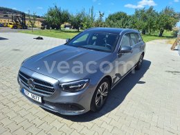 Online aukce: MB  E 200