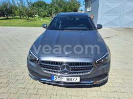 Online aukce: MB  E 200