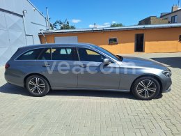 Online aukce: MB  E 200