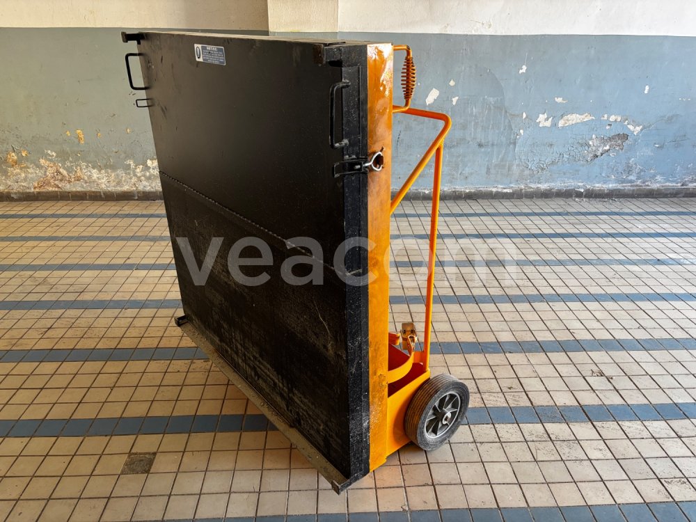 Online aukce: KM  LB-216 INFRAŽIARIČ