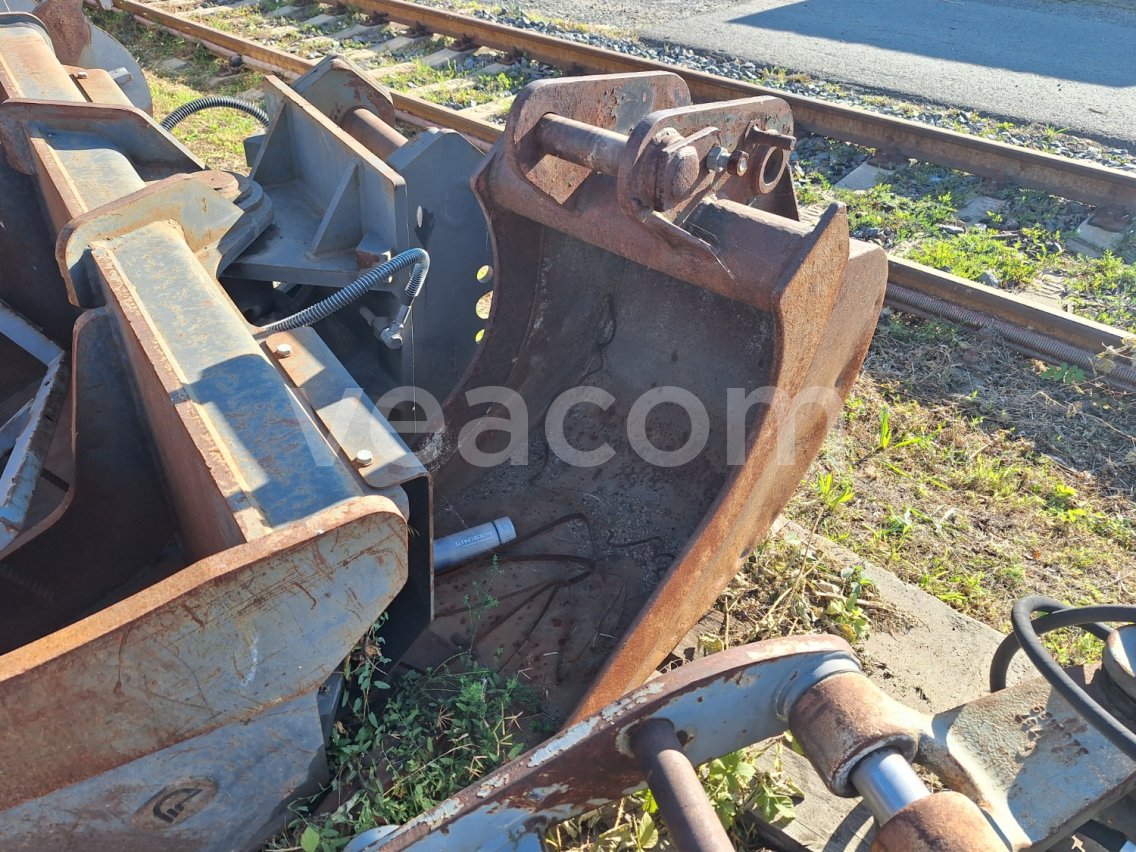 Online aukce:   PODKOPOVÁ LŽÍCE 60 CM - ZUBY