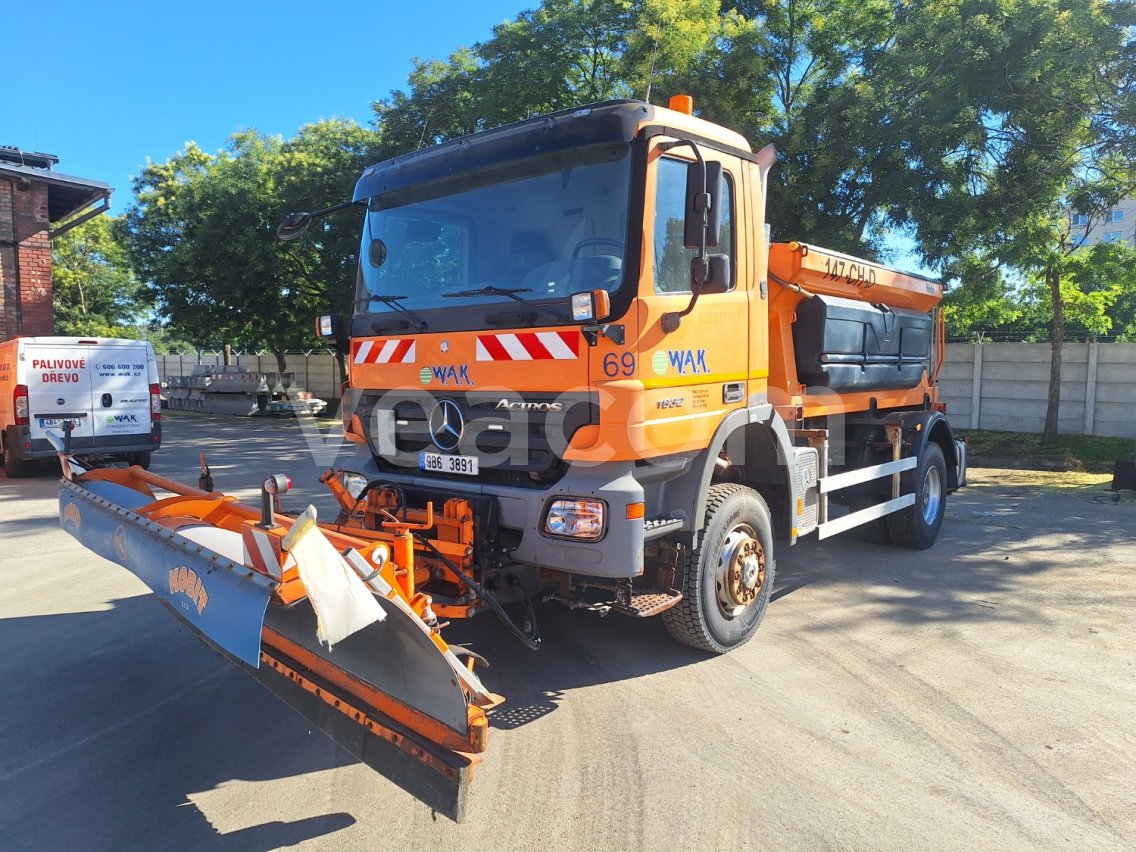 Online aukce: MB  ACTROS 1832 AK 4X4