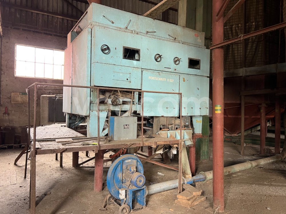 Online auction: FORTSCHRITT  K 527 ČISTIČKA ZRNIN