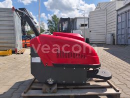 Online aukce:   PODLAHOVÝ ZAMETAČ OERTZEN MOTOSPAZZATRICE LION 8000ME/3
