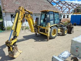 Online aukce: CATERPILLAR  428D 4X4