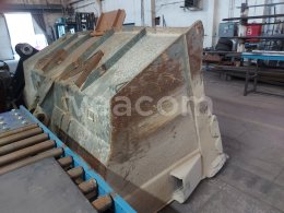 Online aukce:   Expediční lomová lopata pro Liebherr L580/86
